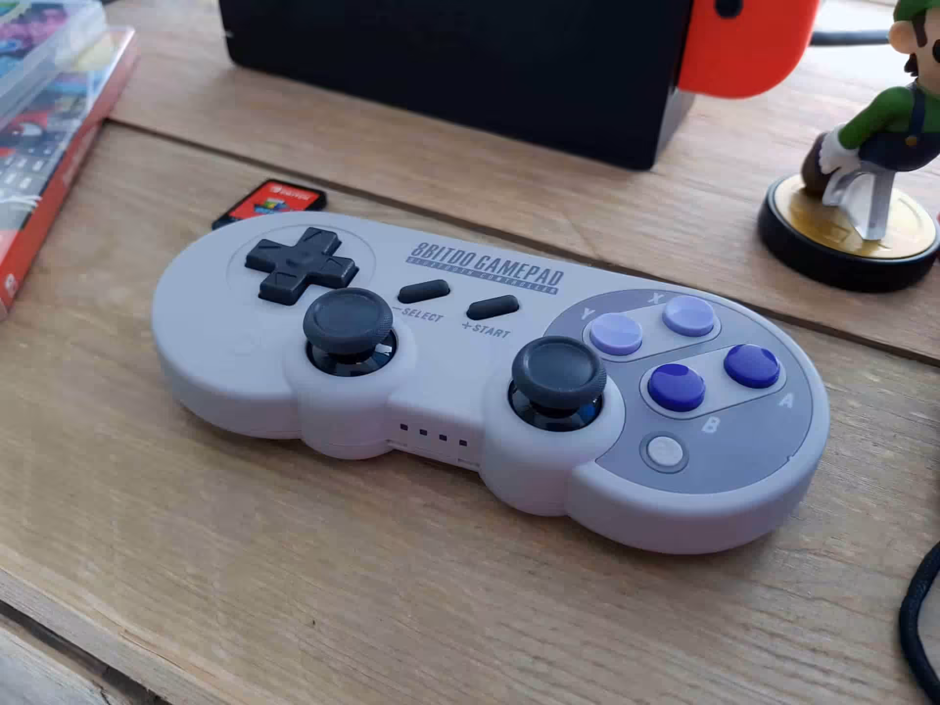 8Bitdo SN30 PRO Gamepad Test: Switch Controller im Retro Design 20180111 181831 • techboys.de ▶ Smart Home. PC-Hardware. Streaming. Ohne Blabla.