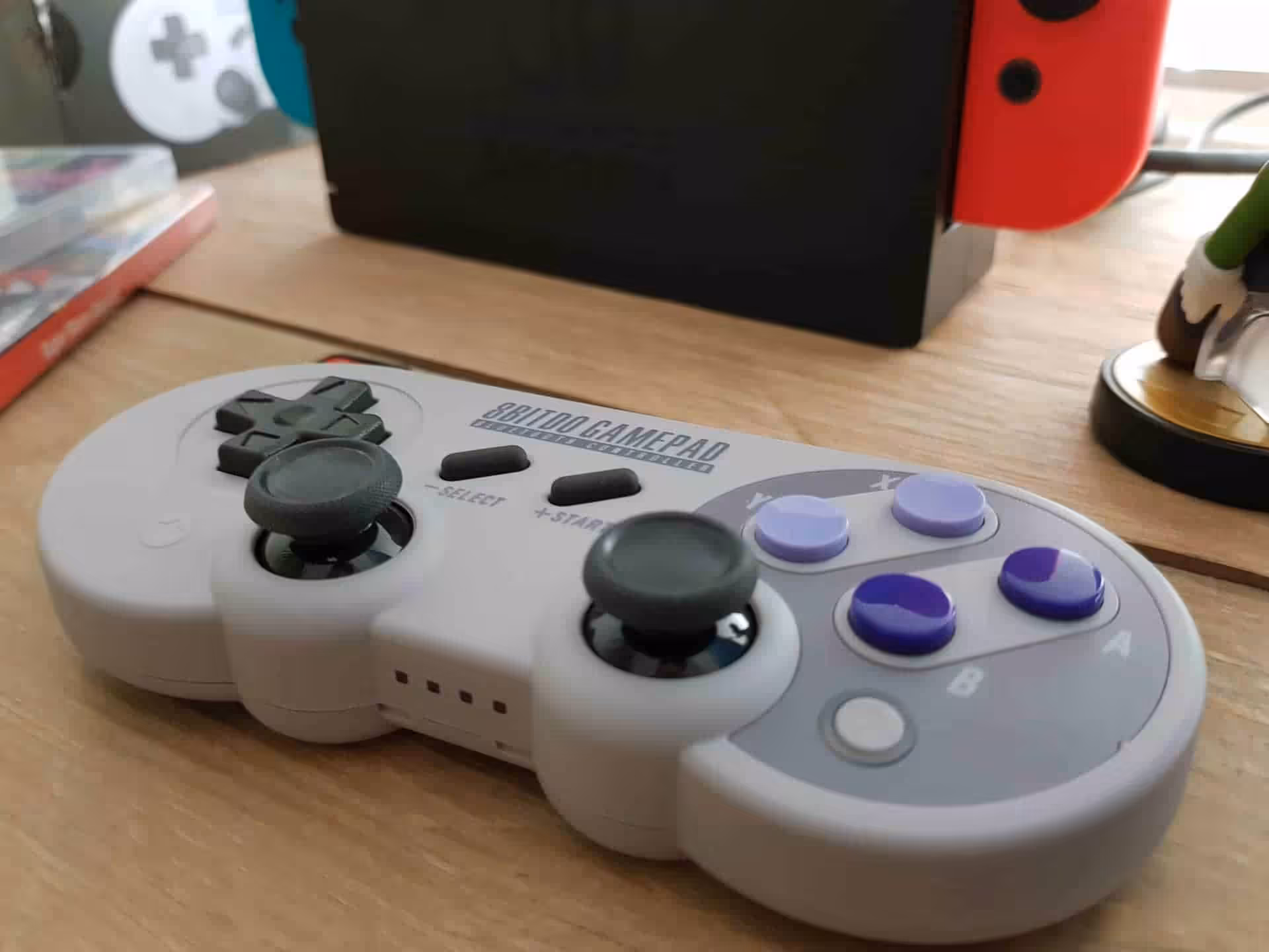 8Bitdo SN30 PRO Gamepad Test: Switch Controller im Retro Design 20180111 181846 • techboys.de ▶ Smart Home. PC-Hardware. Streaming. Ohne Blabla.