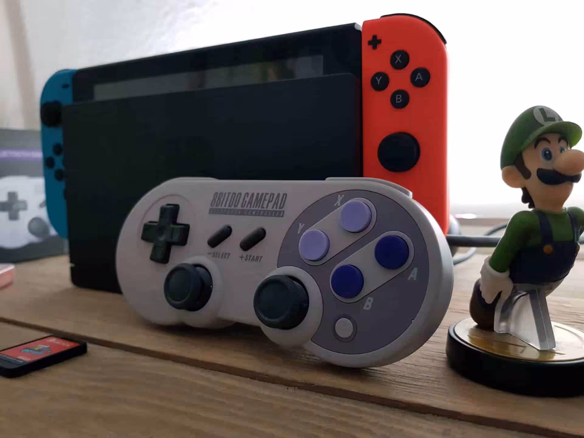 8Bitdo SN30 PRO Gamepad Test: Switch Controller im Retro Design 20180111 182006 • techboys.de ▶ Smart Home. PC-Hardware. Streaming. Ohne Blabla.
