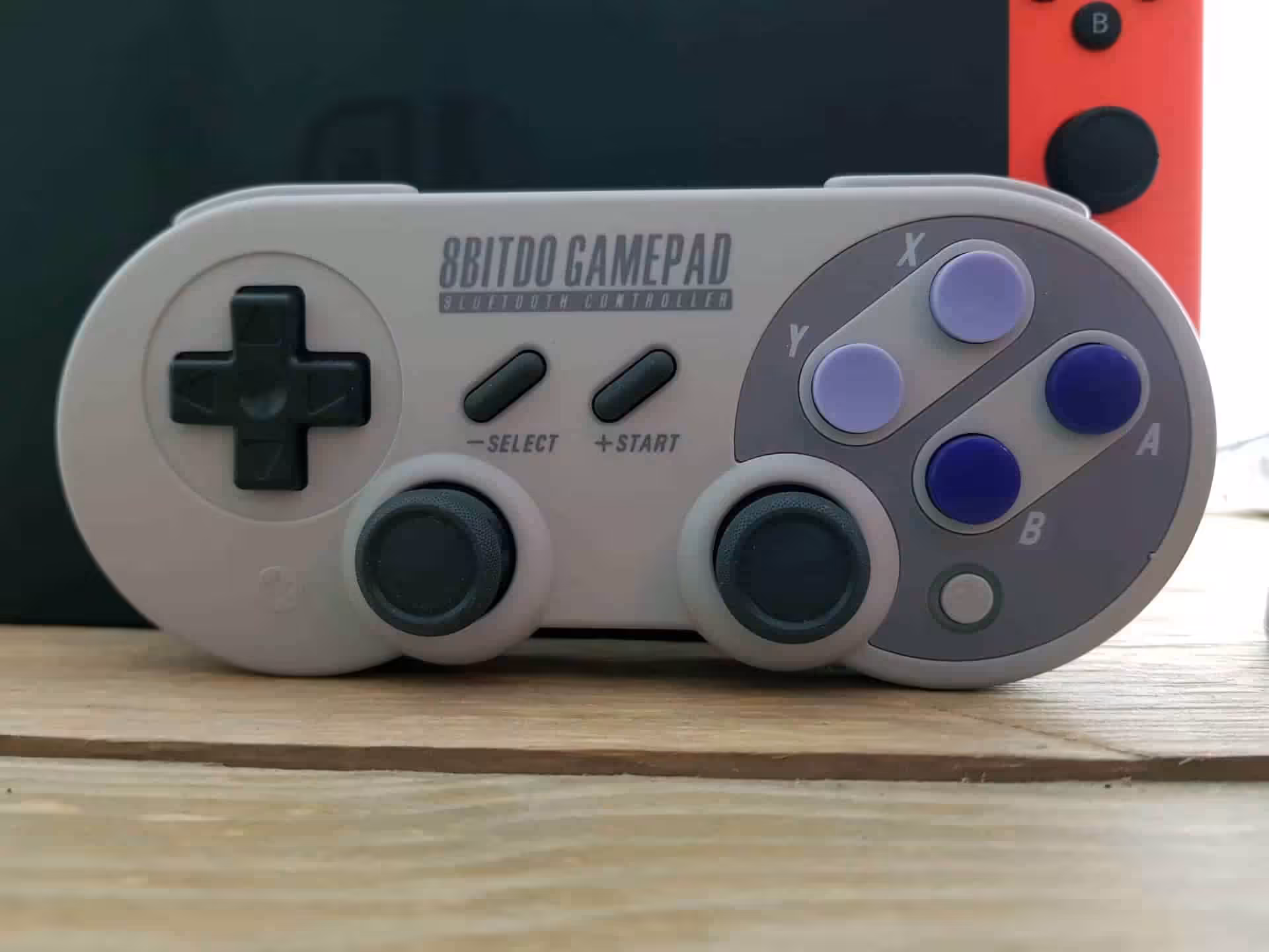 8Bitdo SN30 PRO Gamepad Test: Switch Controller im Retro Design 20180111 182045 • techboys.de ▶ Smart Home. PC-Hardware. Streaming. Ohne Blabla.
