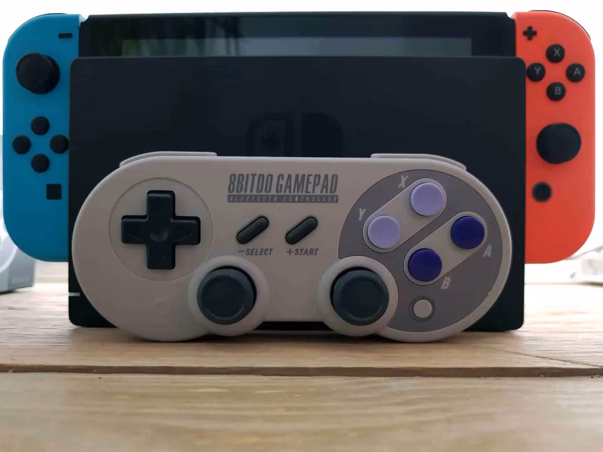 8Bitdo SN30 PRO Gamepad Test: Switch Controller im Retro Design 20180111 182140 • techboys.de ▶ Smart Home. PC-Hardware. Streaming. Ohne Blabla.