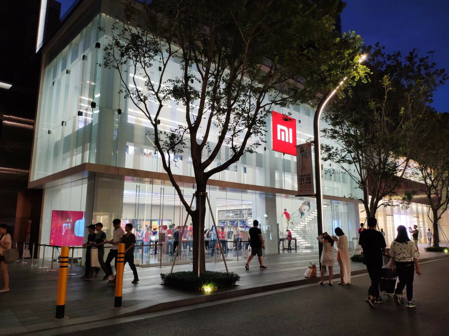 Xiaomi Launch 2018 Mi 8 Mi Store Shenzhen