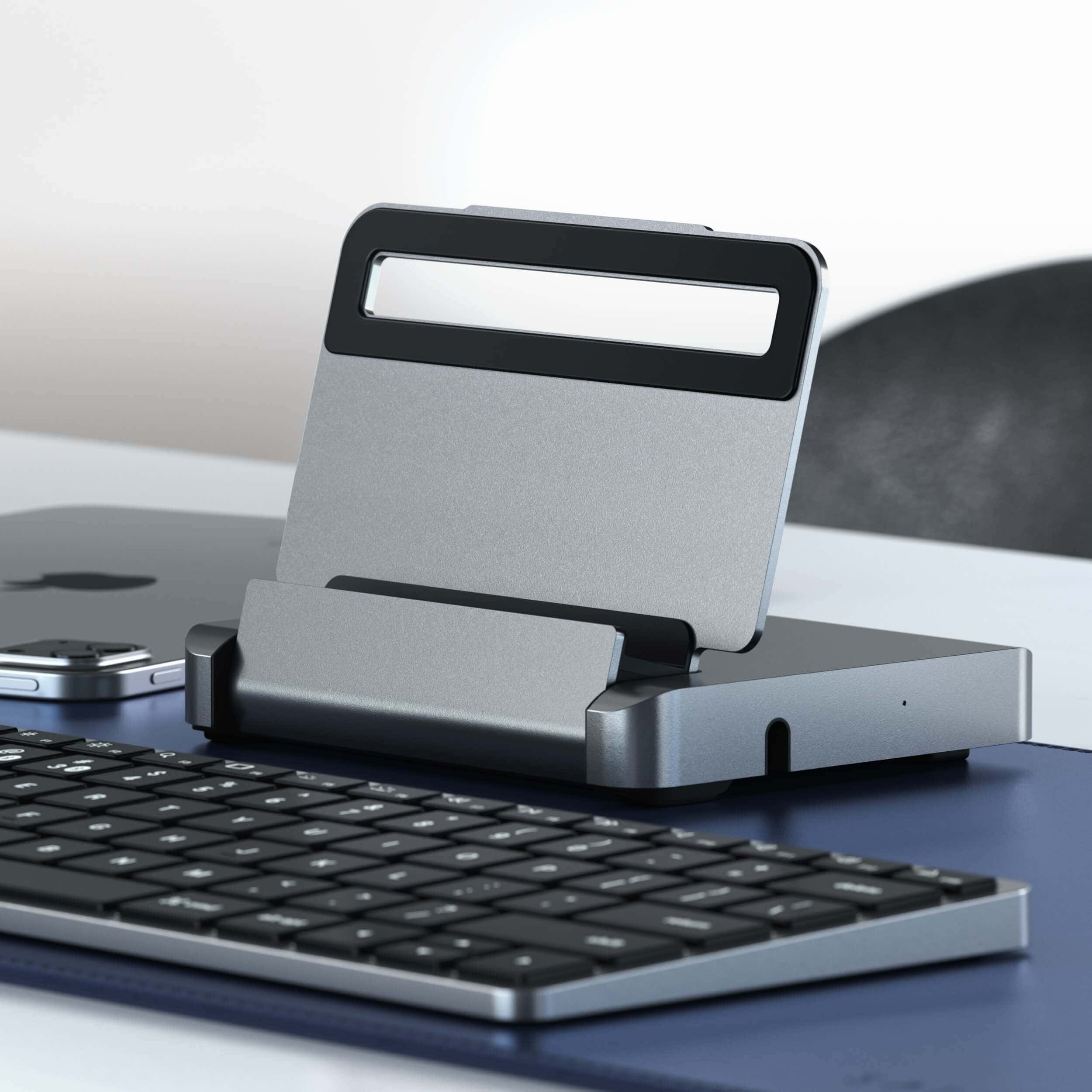 Satechi Aluminium Stand Hub fürs iPad Pro nun erhältlich Satechi Aluminum Stand Hub for iPad Pro space gray_06