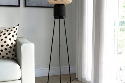 symfonisk standleuchte mit wifi speaker bambus smart 1165286 pe890790 s5 • techboys.de • smart tech, auf den Punkt!