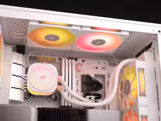 TITAN RX RGB PR Image02 &bull; techboys.de ▶ Smart Home. PC-Hardware. Streaming. Ohne Blabla.