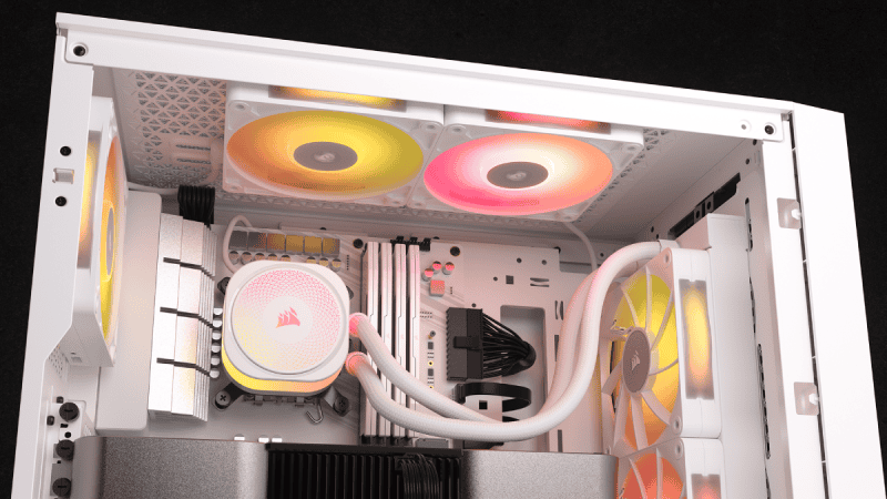 TITAN RX RGB PR Image02 &bull; techboys.de
