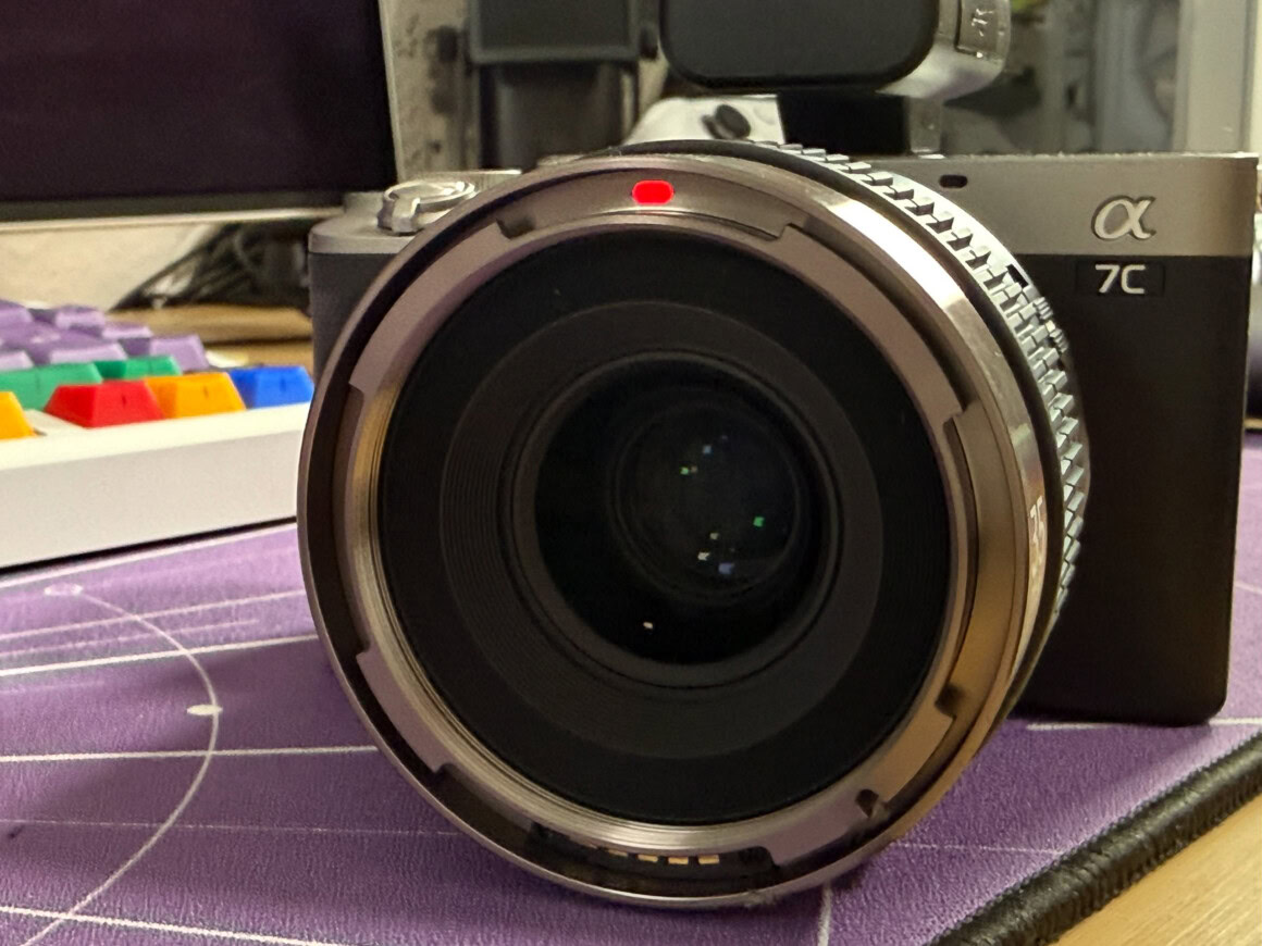 Samyang V AF 35 mm 06 • techboys.de ▶ Smart Home. PC-Hardware. Streaming. Ohne Blabla.