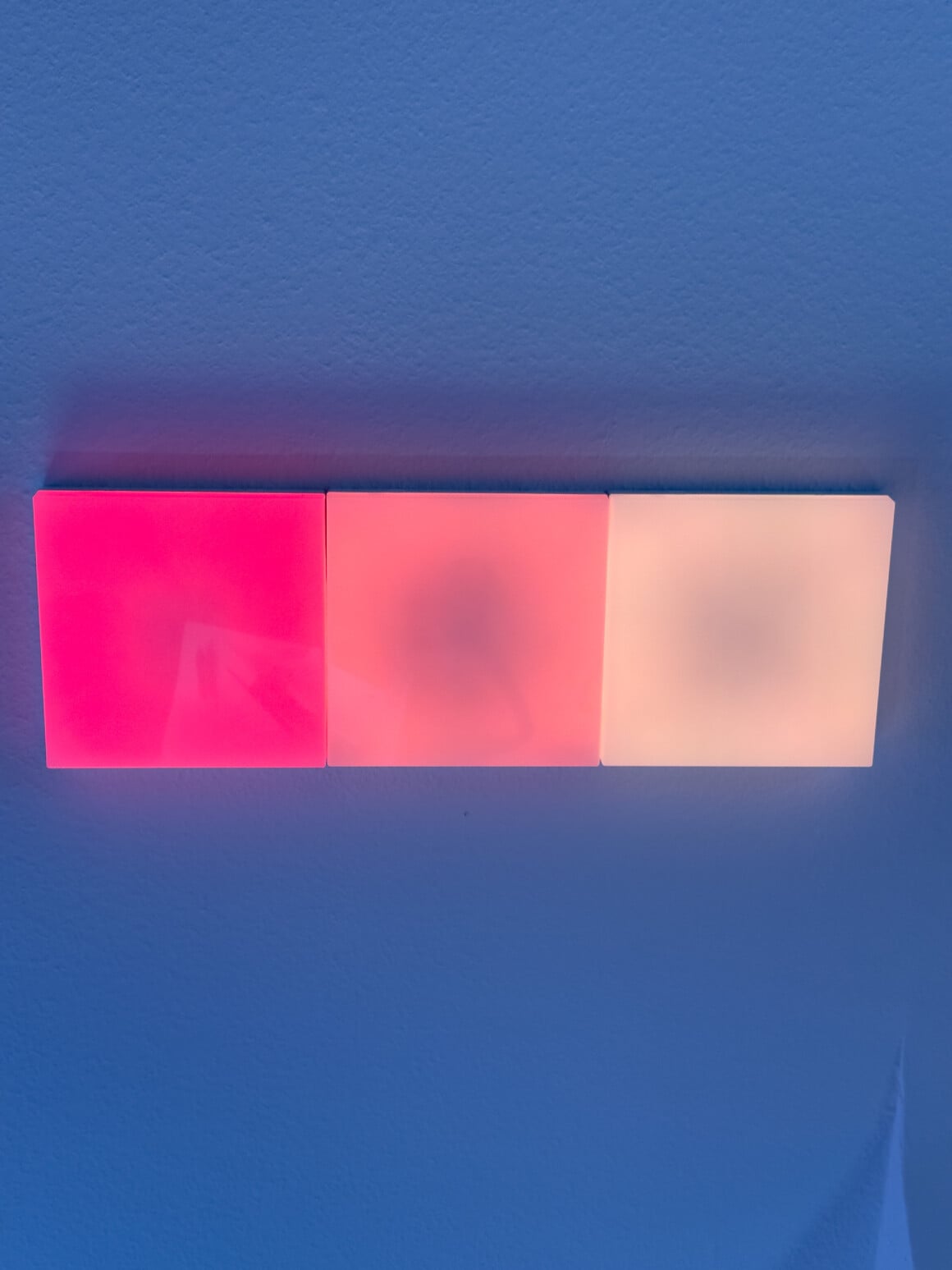 Nanoleaf Skylight Test: Teures Plastik-Upgrade oder brillanter Sci-Fi-Himmel? Nanoleaf Skylight 24 • techboys.de