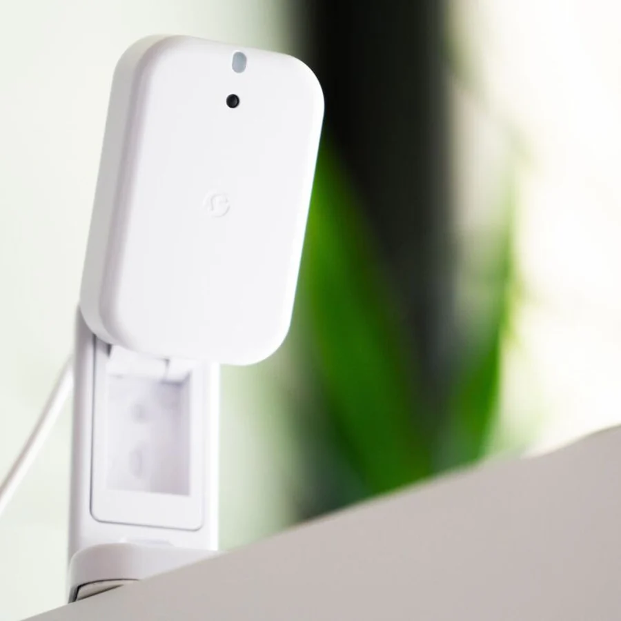 Shelly Presence Gen4 Plug Play White usage 2 1.jpg • techboys.de
