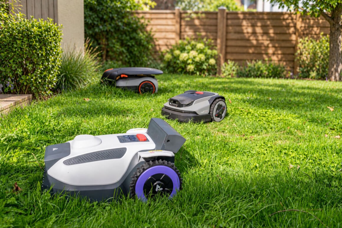 drei Maehroboter sind einer zuviel &bull; techboys.de